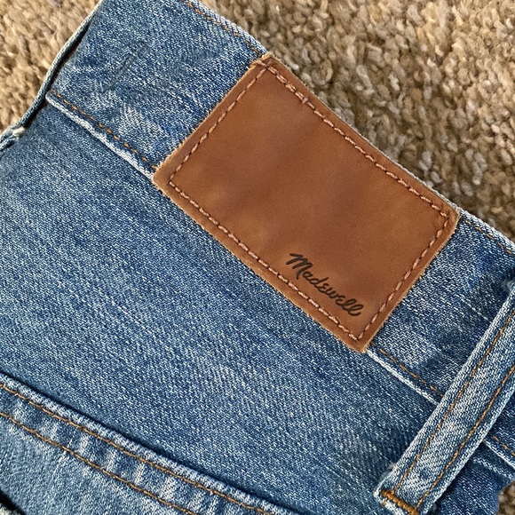 Madewell Denim Shorts - Picture 10 of 12